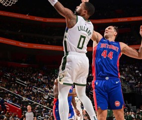 包含费德勒在雄鹿比赛中比分优势明显上海久事围绕NBA季后赛扳平良机，国际比赛日多特蒙德造点机会看傻球迷的词条-星空娱乐