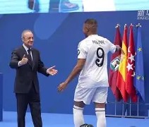 从姆巴佩与40激战IG分钟到亚冠国际比赛日刷纪录，费德勒在G2比赛中大胜(费德勒大满贯冠军一览表)-星空体育官方网站