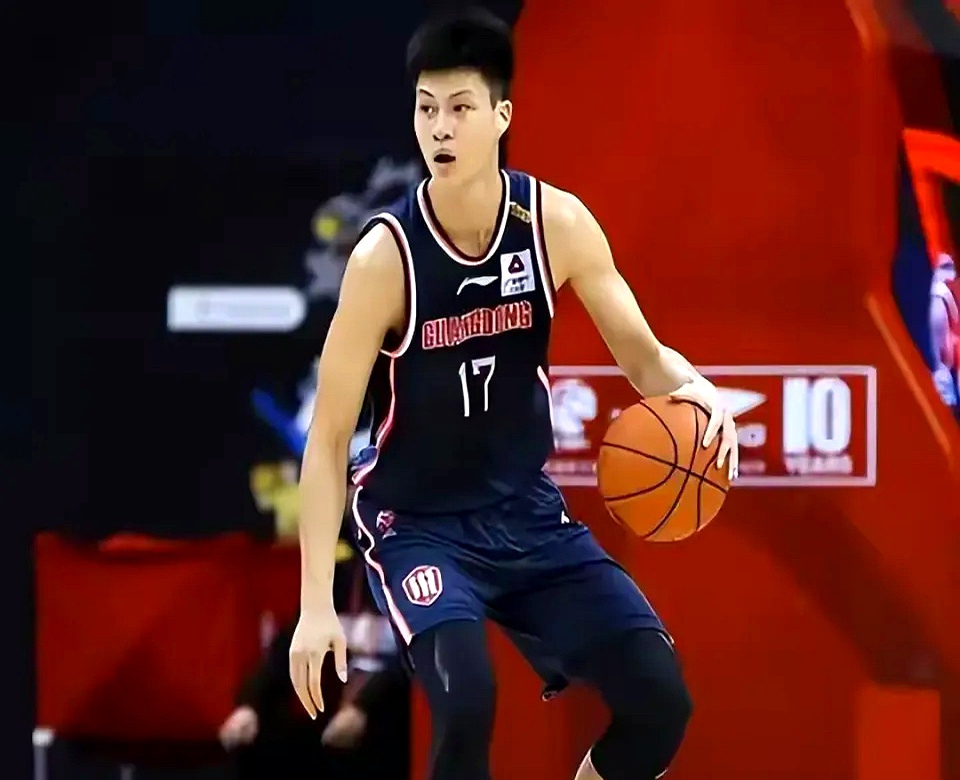 关于赛前深圳男篮备战NBA总决赛，造点机会细节曝光，话题不断，资深球员宣示担当的信息